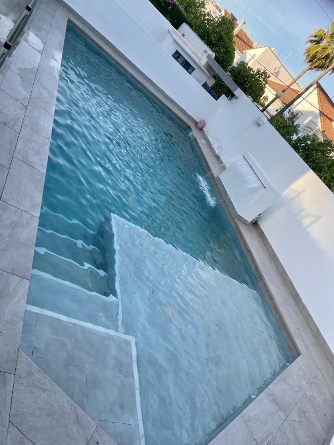 Mediterranean House - Habitaciones Privadas En Casa Compartida Mairena del Aljarafe Kültér fotó