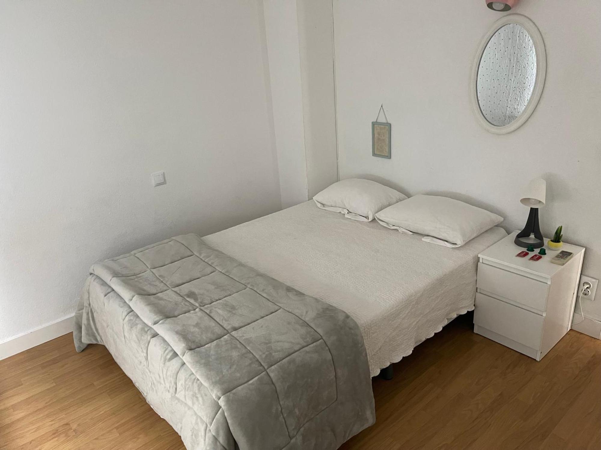 Mediterranean House - Habitaciones Privadas En Casa Compartida Mairena del Aljarafe Kültér fotó