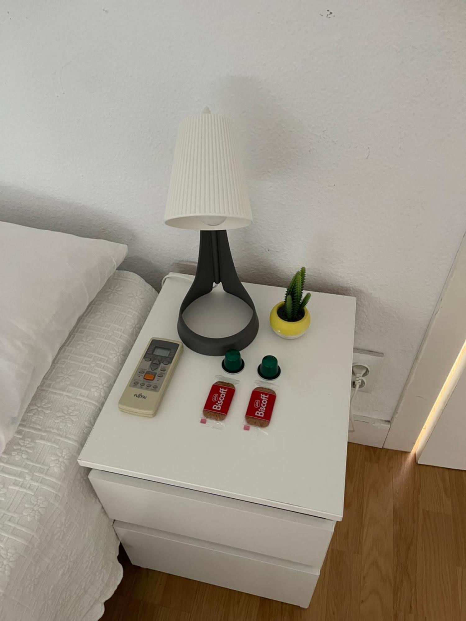 Mediterranean House - Habitaciones Privadas En Casa Compartida Mairena del Aljarafe Kültér fotó